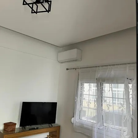 Cosy New Апартаменты Неа-Миханиона