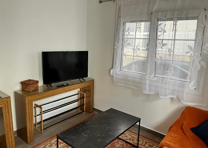 Apartman Cosy New Néa Mihanióna